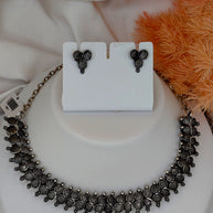 Fancy Necklace Set Black MTL