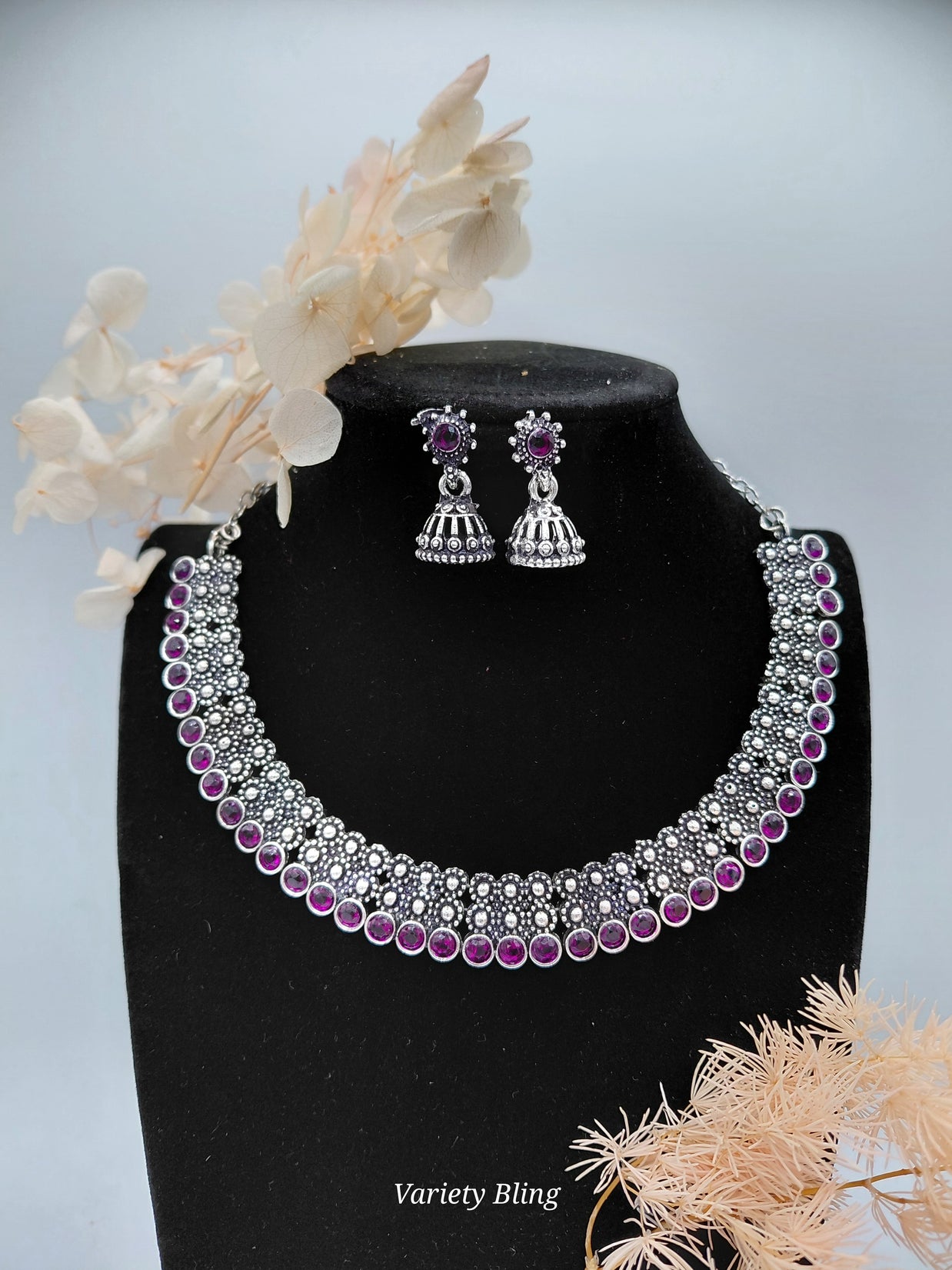 Fancy Necklace Set Black MTL