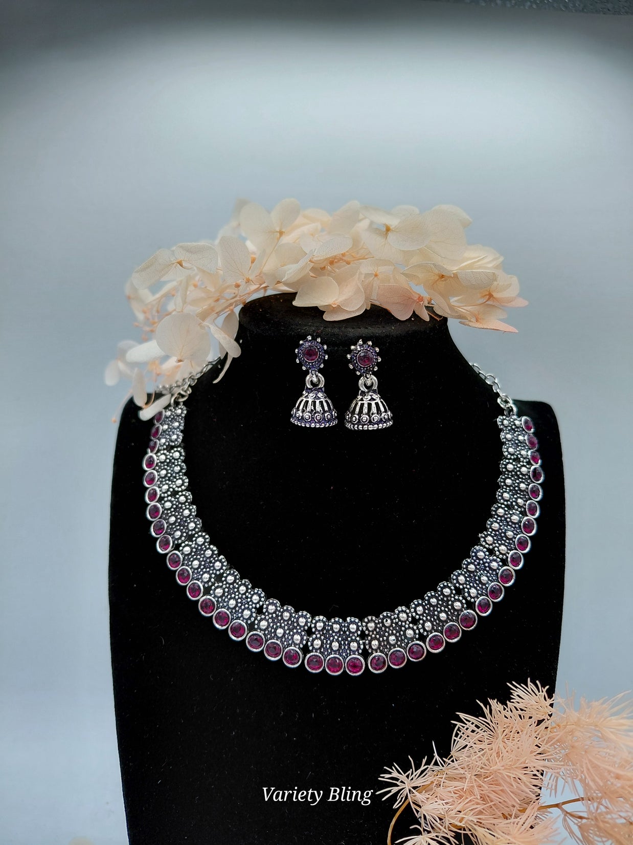 Fancy Necklace Set Black MTL