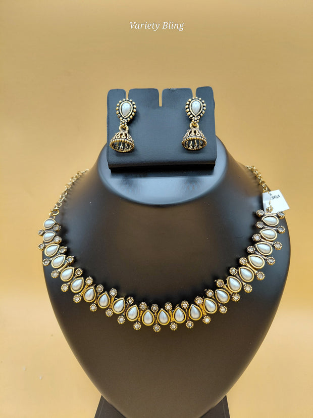 Fancy Raindrop Necklace Set