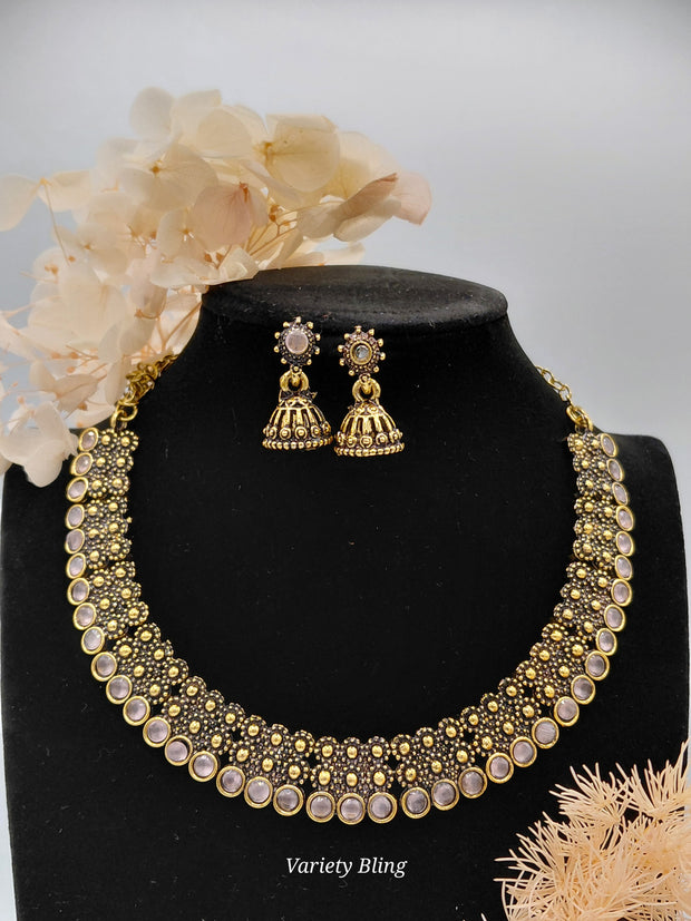 Fancy Stone Necklace Set