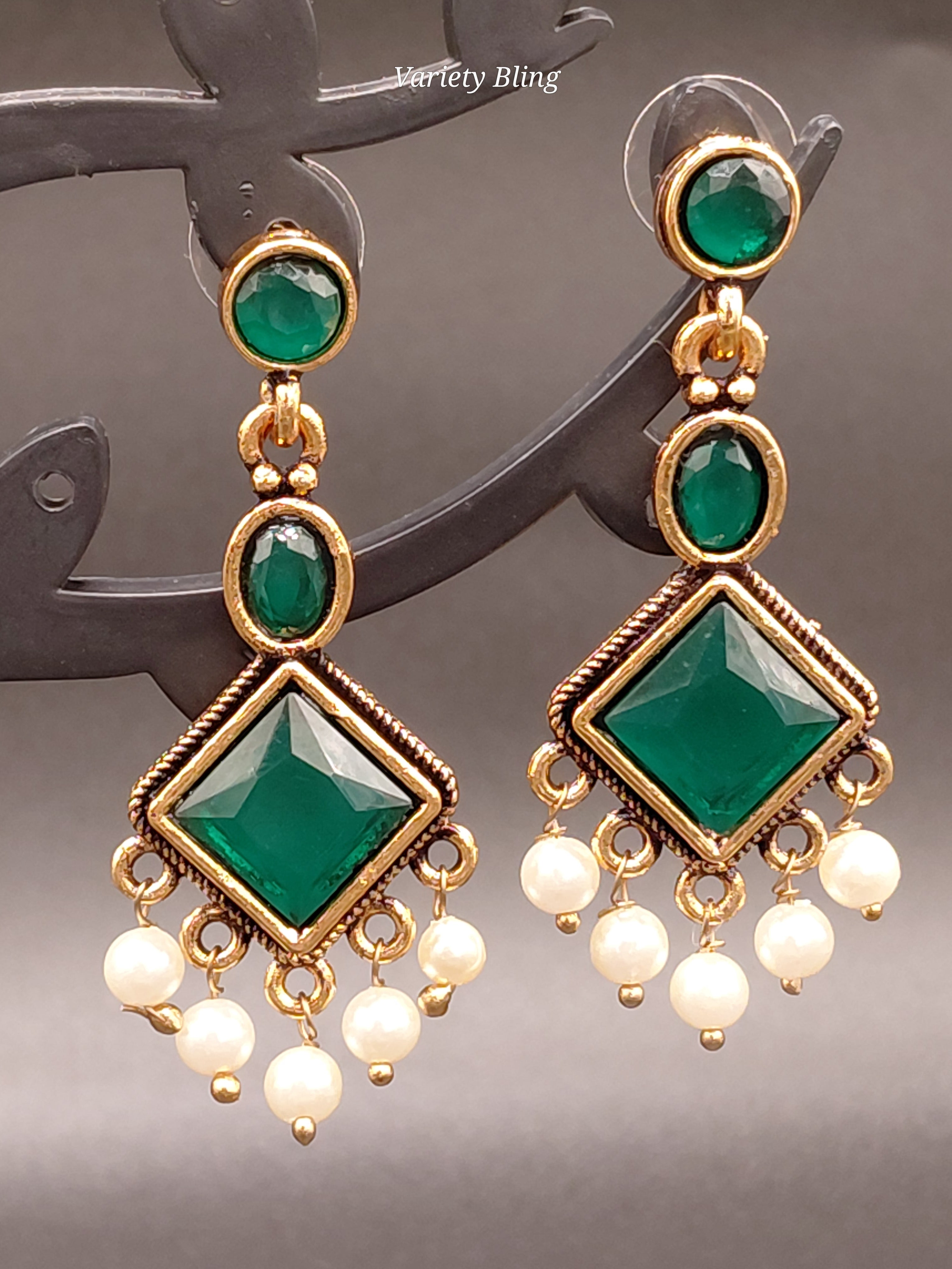 Fancy Stone Rhombus Earring