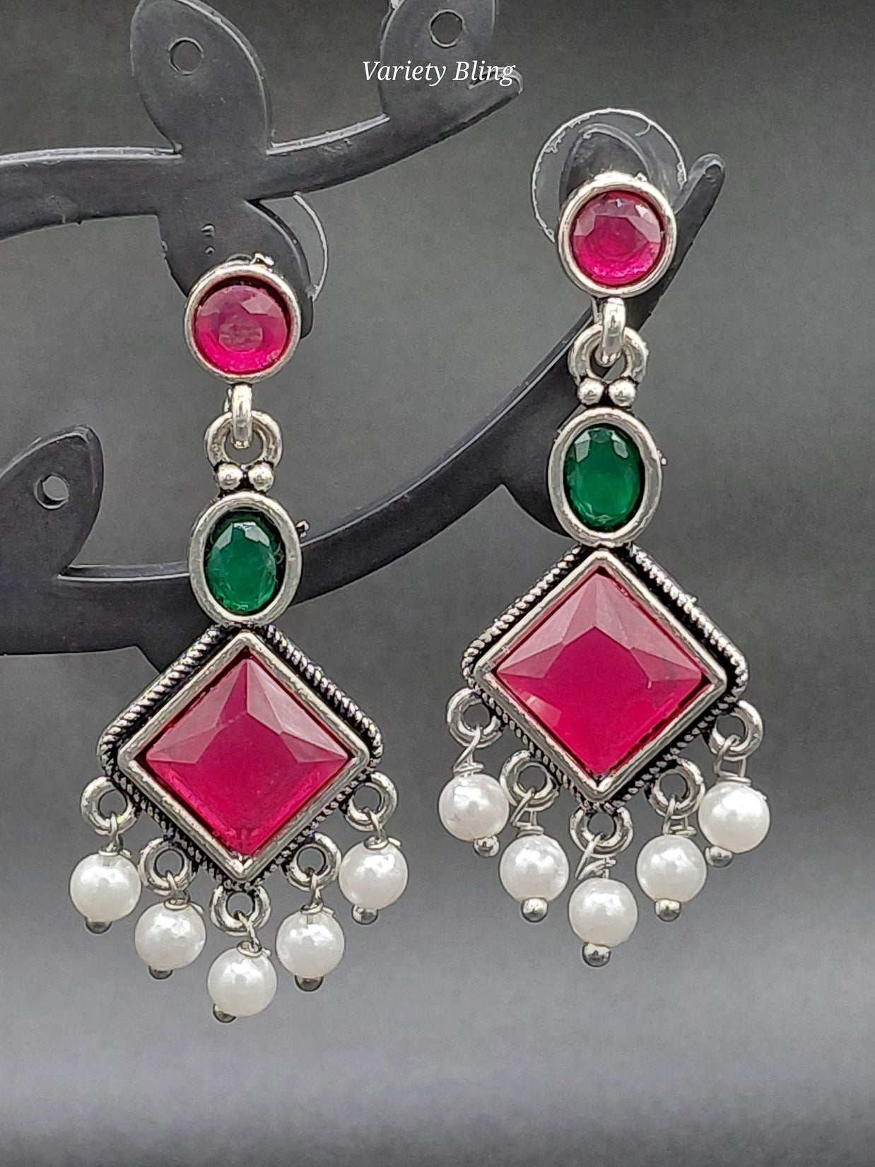 Fancy Stone Rhombus Earring