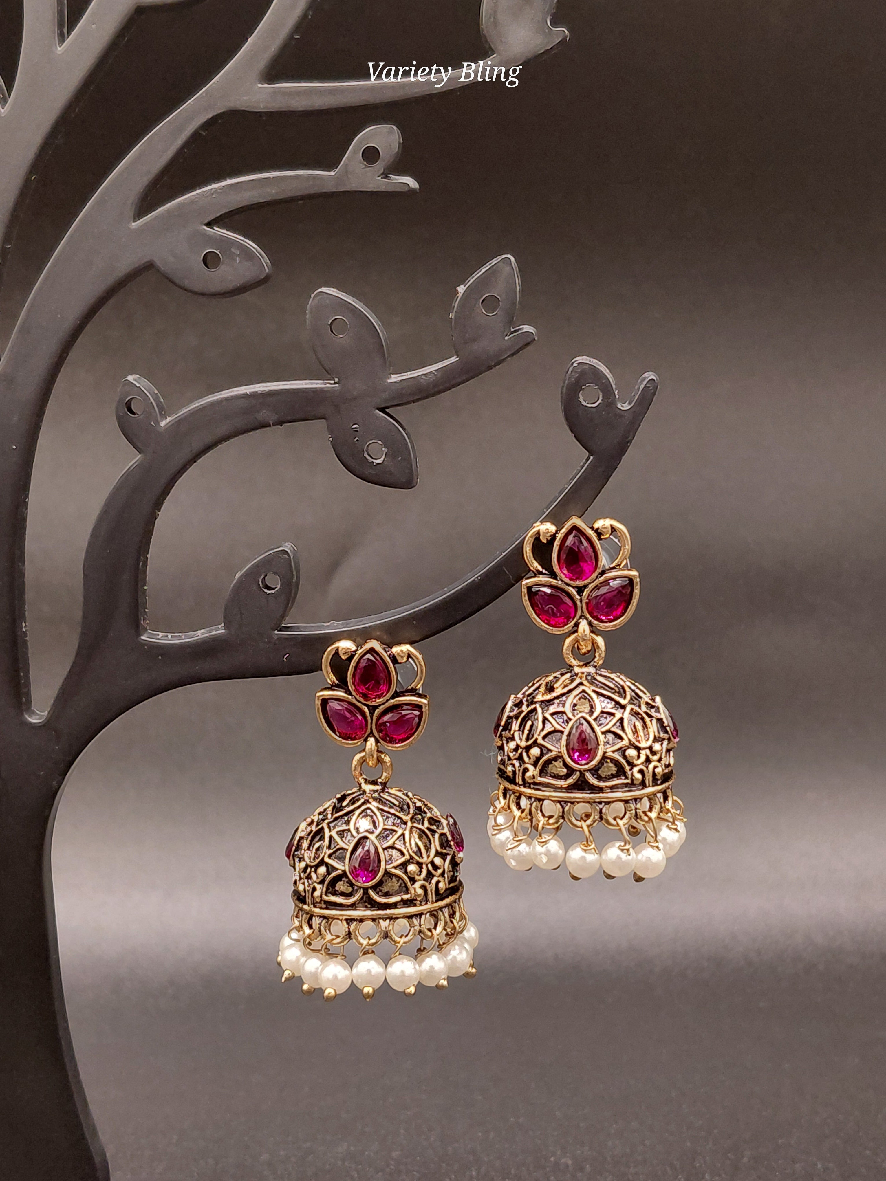 Fancy Leaf Jhumka Antique