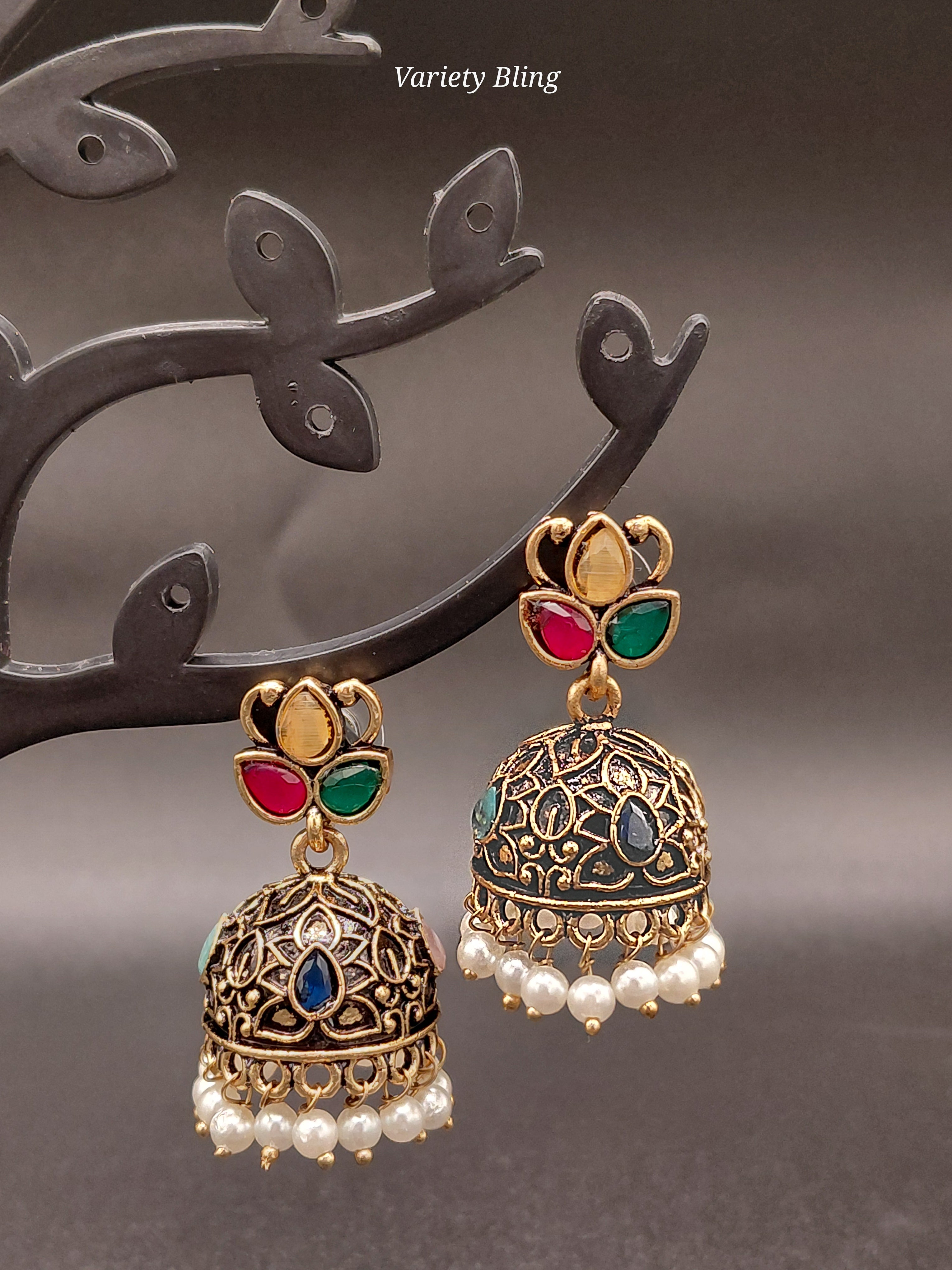 Fancy Leaf Jhumka Antique