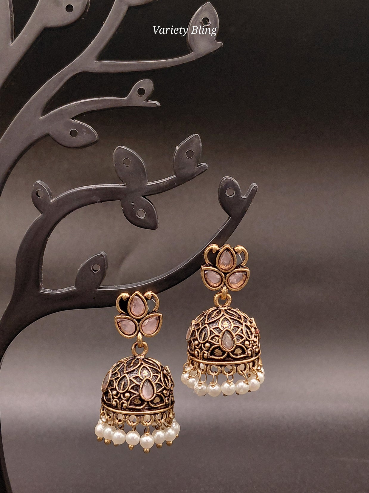 Fancy Leaf Jhumka Antique