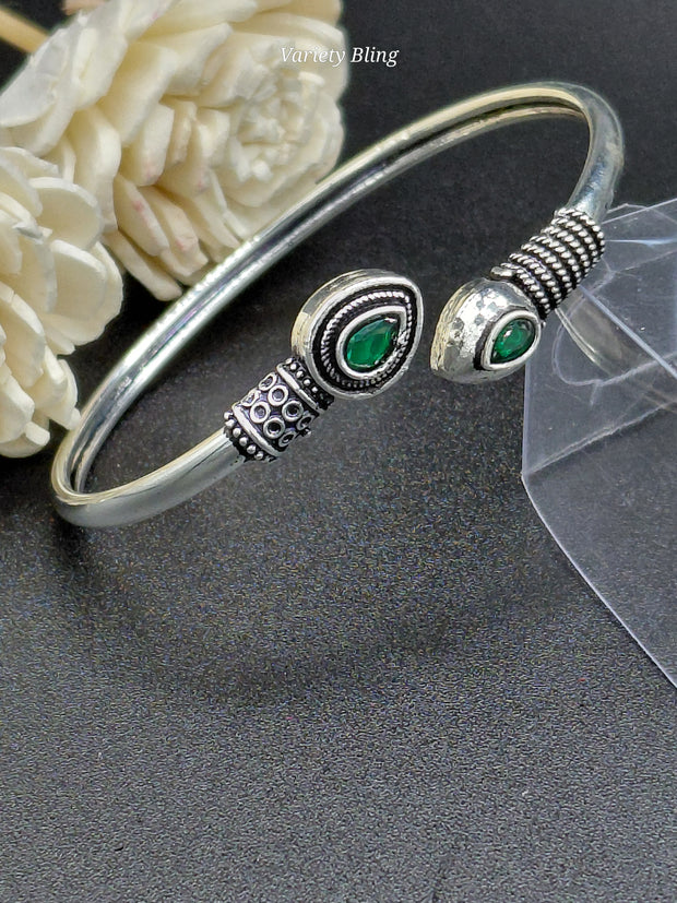 Fancy Kada Black MTL