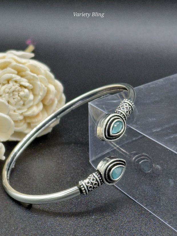 Fancy Kada Black MTL