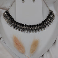 Fancy Necklace Set Black Mtl