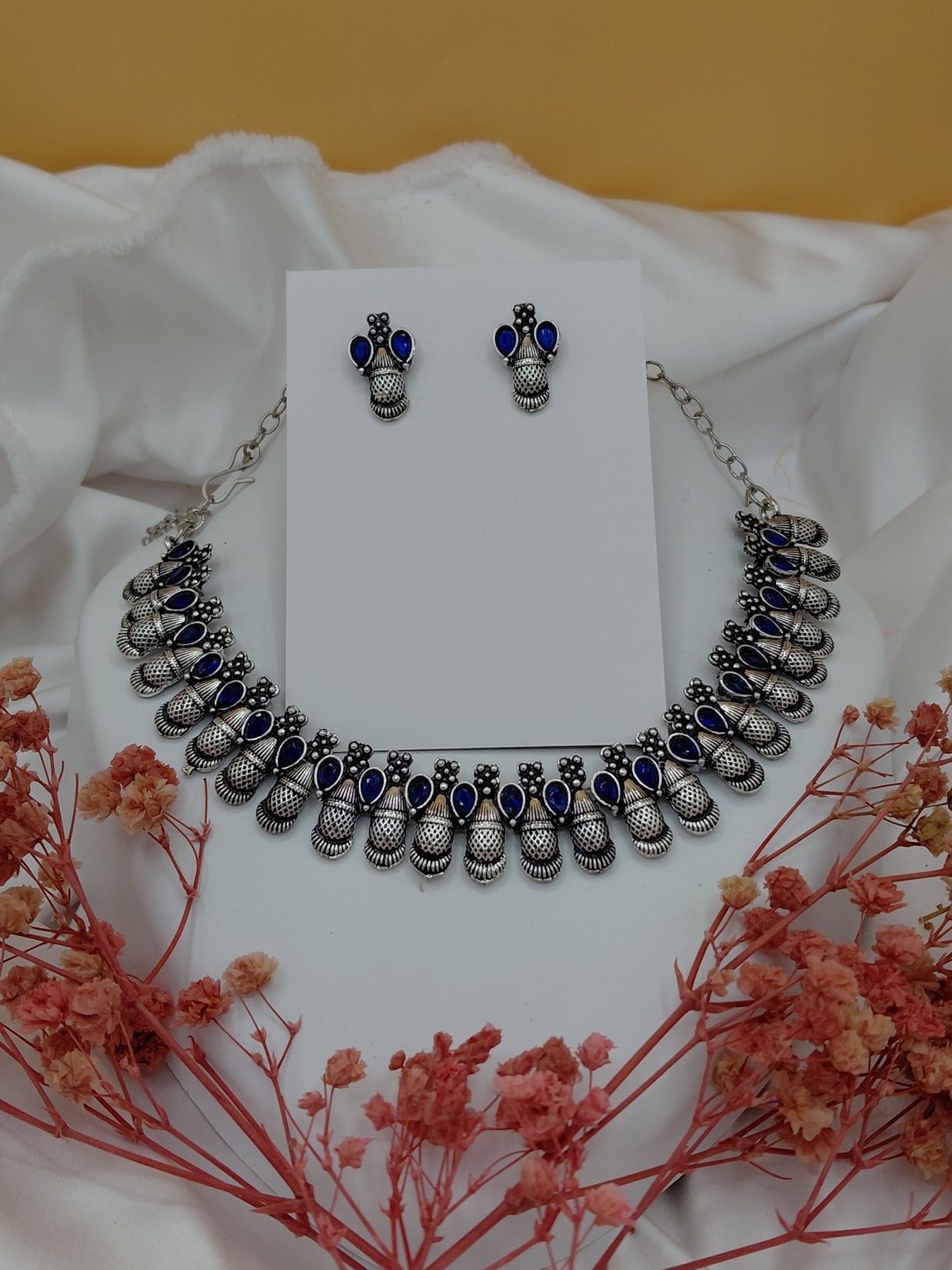 Fancy Necklace Set Black MTL