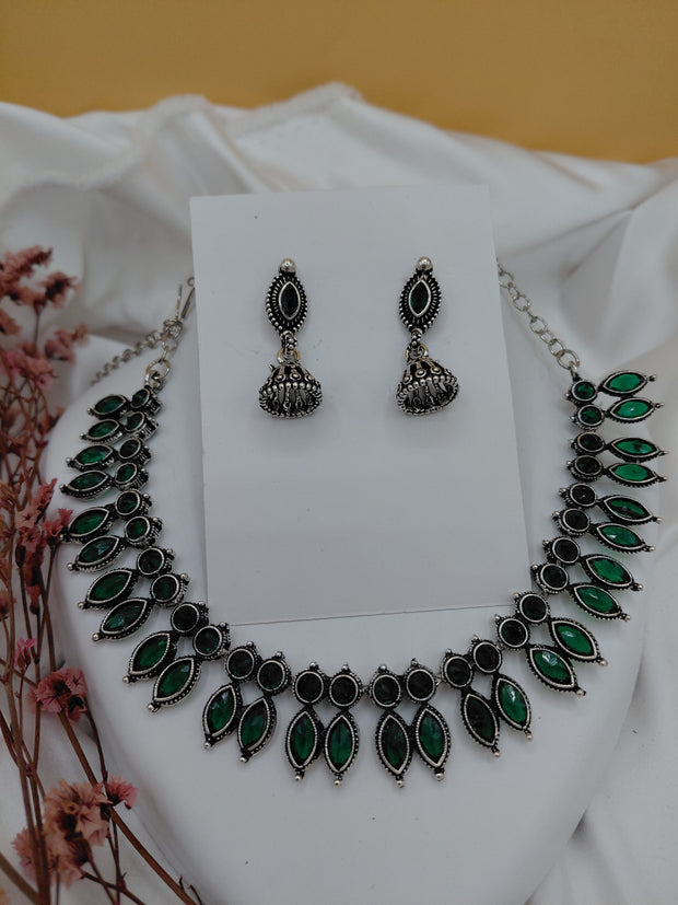 Fancy Necklace Set Black MTL