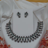 Fancy Necklace Set Black MTL