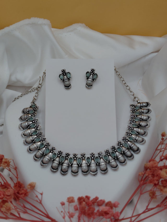 Fancy Necklace Set Black MTL