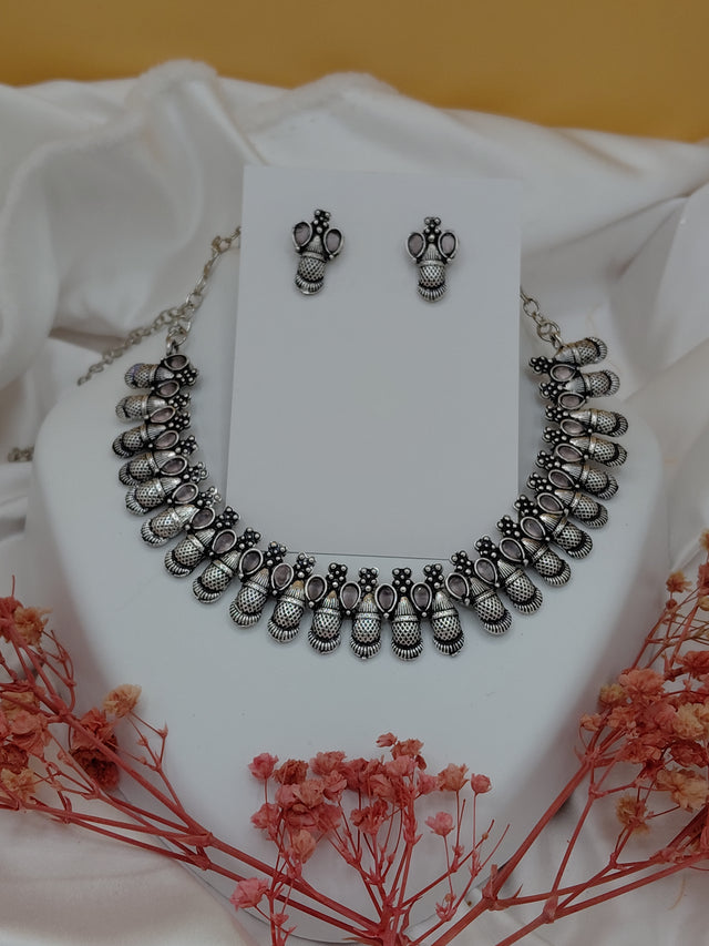 Fancy Necklace Set Black MTL