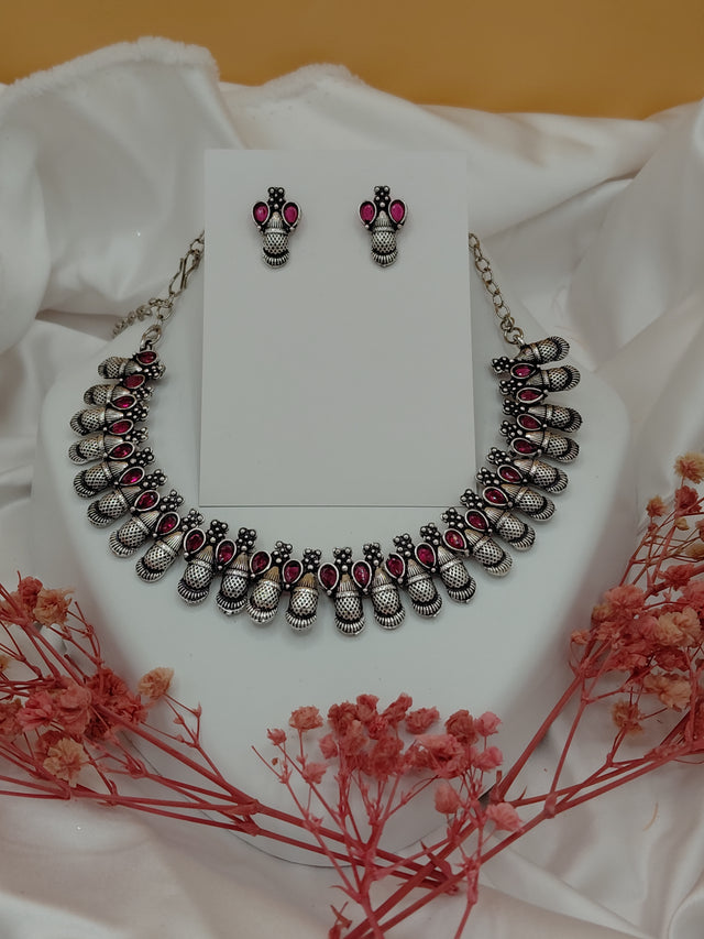 Fancy Necklace Set Black MTL