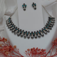 Fancy Necklace Set Black MTL